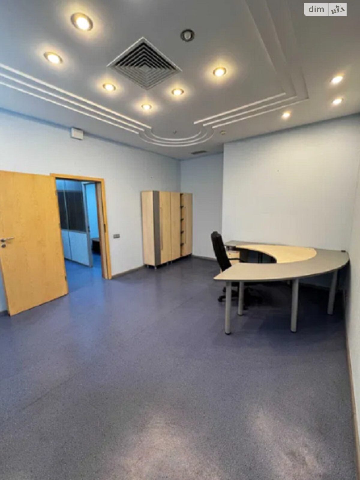 Аренда офисного помещения в Киеве, Дмитриевская улица 44, помещений - 10, этаж - 3 фото 1