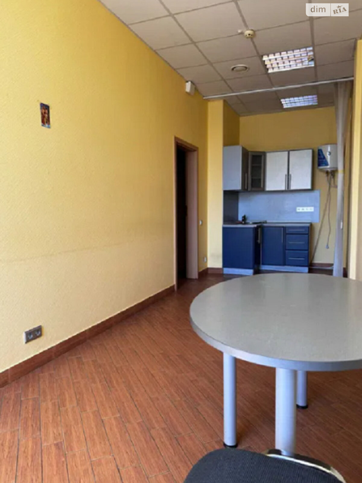 Аренда офисного помещения в Киеве, Дмитриевская улица 44, помещений - 10, этаж - 3 фото 1
