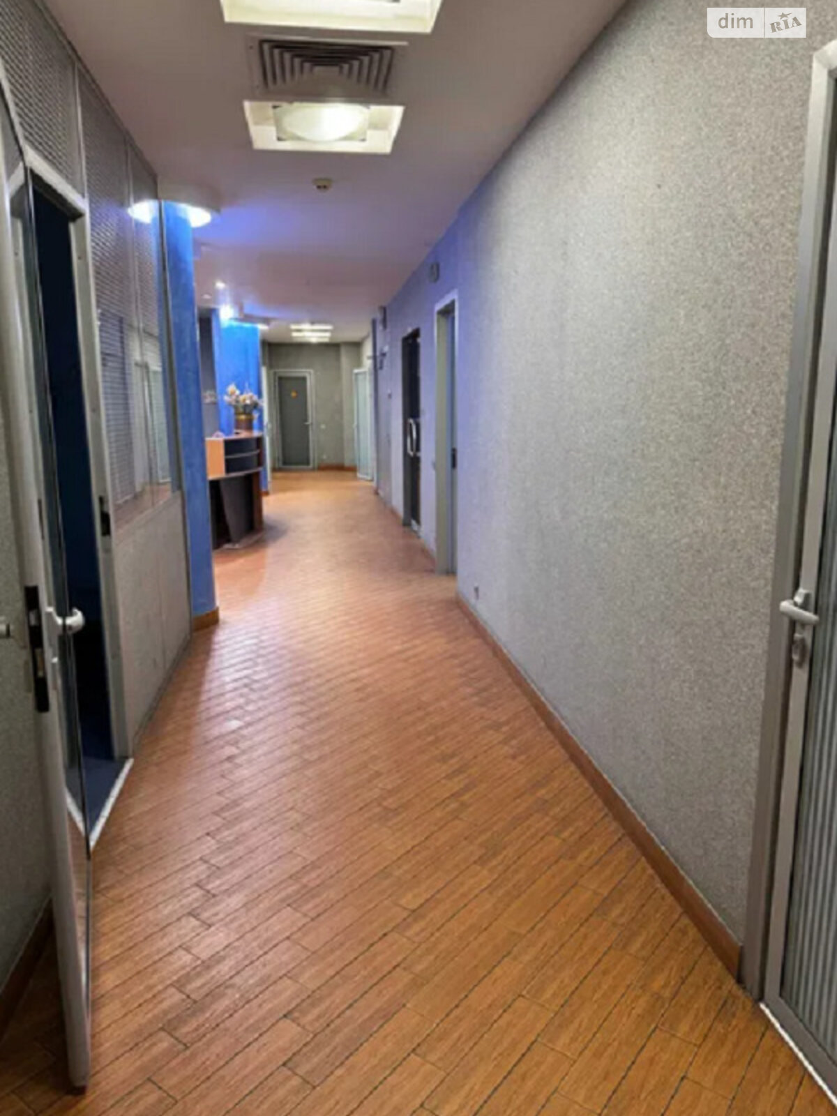 Аренда офисного помещения в Киеве, Дмитриевская улица 44, помещений - 10, этаж - 3 фото 1
