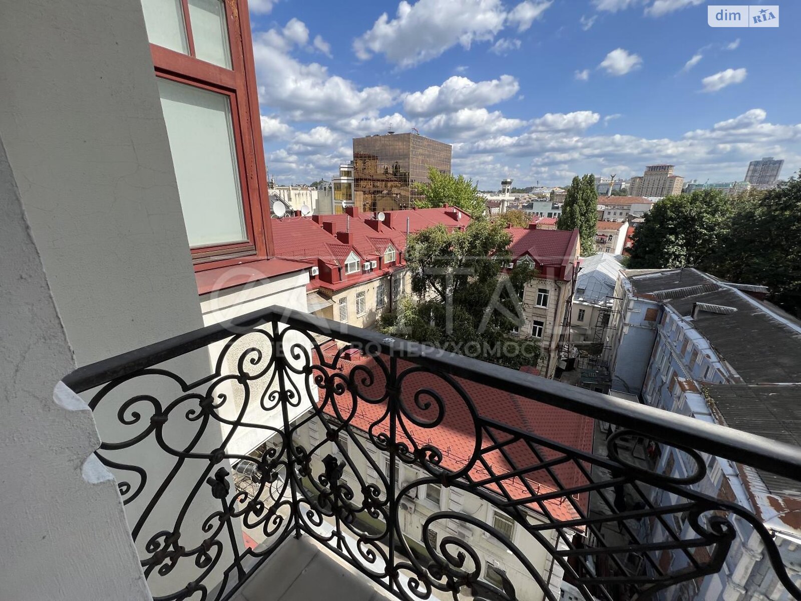 Аренда офисного помещения в Киеве, Ирининская улица 5/24, помещений - 8, этаж - 2 фото 1 Аренда офисного помещения в Киеве, Ирининская улица 5/24, помещений - 8, этаж - 2 фото 1