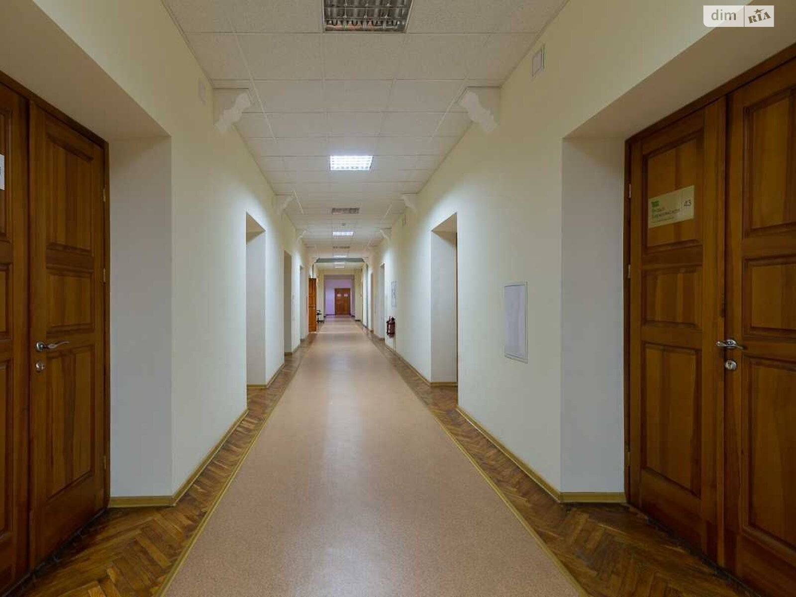 Оренда офісного приміщення в Києві, Хрещатик вулиця 7/11, приміщень -, поверх - 5 фото 1 Оренда офісного приміщення в Києві, Хрещатик вулиця 7/11, приміщень -, поверх - 5 фото 1