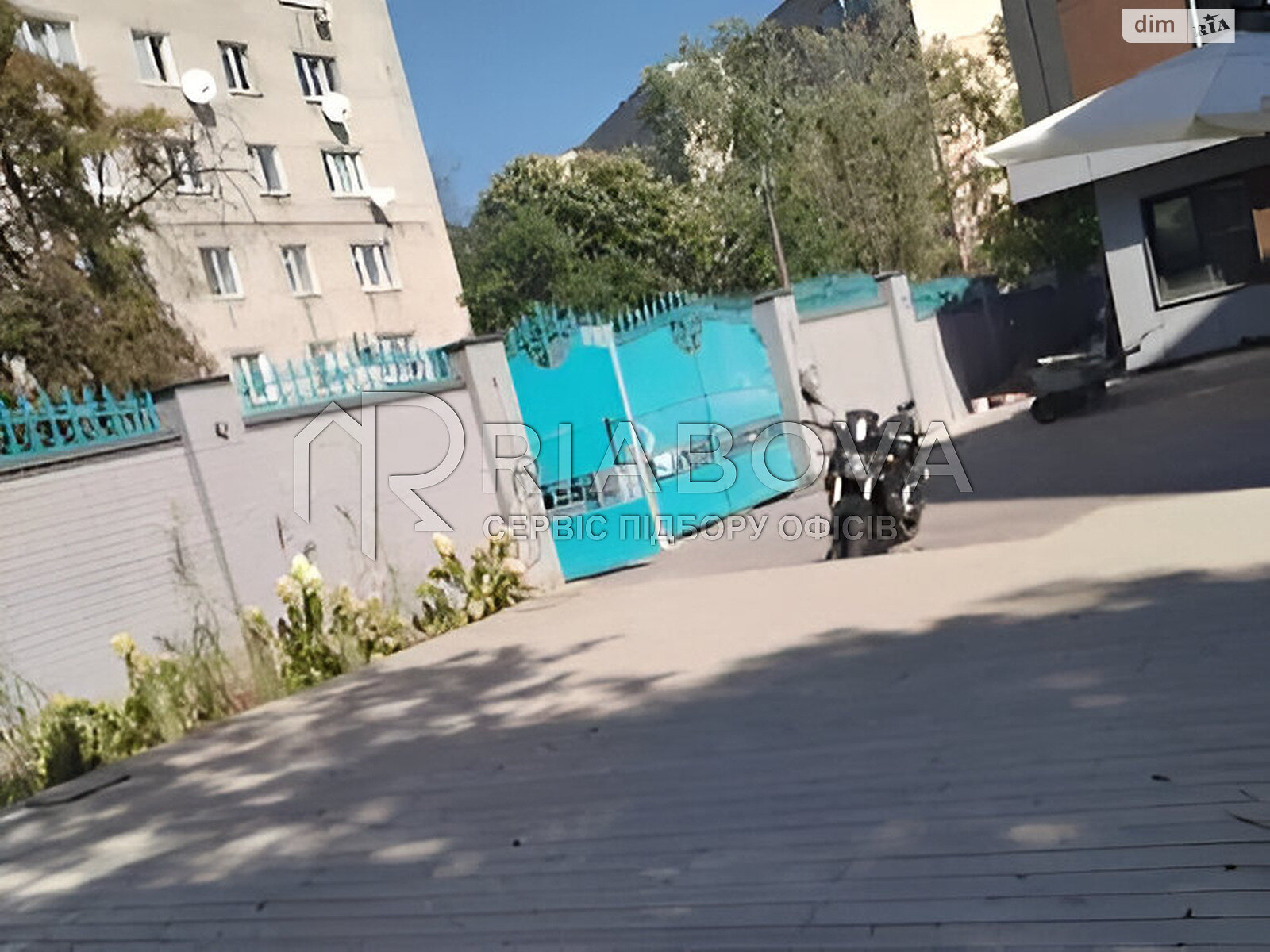 Аренда офисного помещения в Киеве, М. Безручка, помещений -, этаж - 3 фото 1 Аренда офисного помещения в Киеве, М. Безручка, помещений -, этаж - 3 фото 1