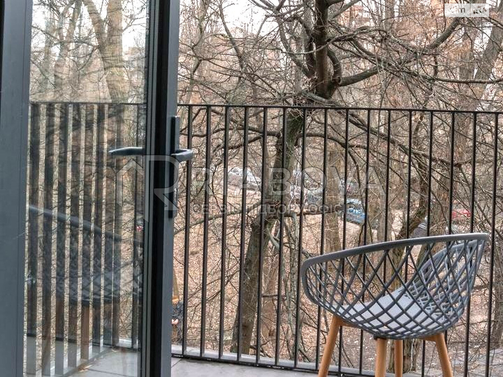 Аренда офисного помещения в Киеве, М. Безручка, помещений -, этаж - 3 фото 1 Аренда офисного помещения в Киеве, М. Безручка, помещений -, этаж - 3 фото 1