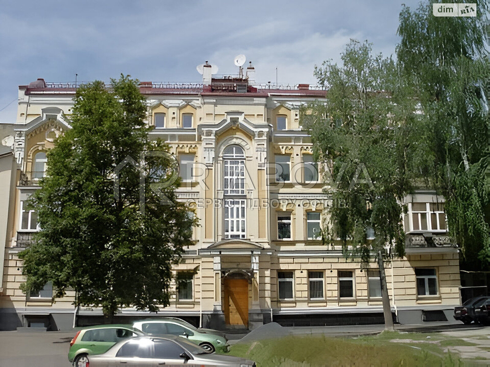 Аренда офисного помещения в Киеве, Михайловская площадь, помещений -, этаж - 3 фото 1