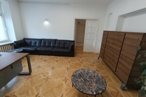 Аренда офисного помещения в Киеве, Михайловская улица 12Б, помещений -, этаж - 3 фото 2