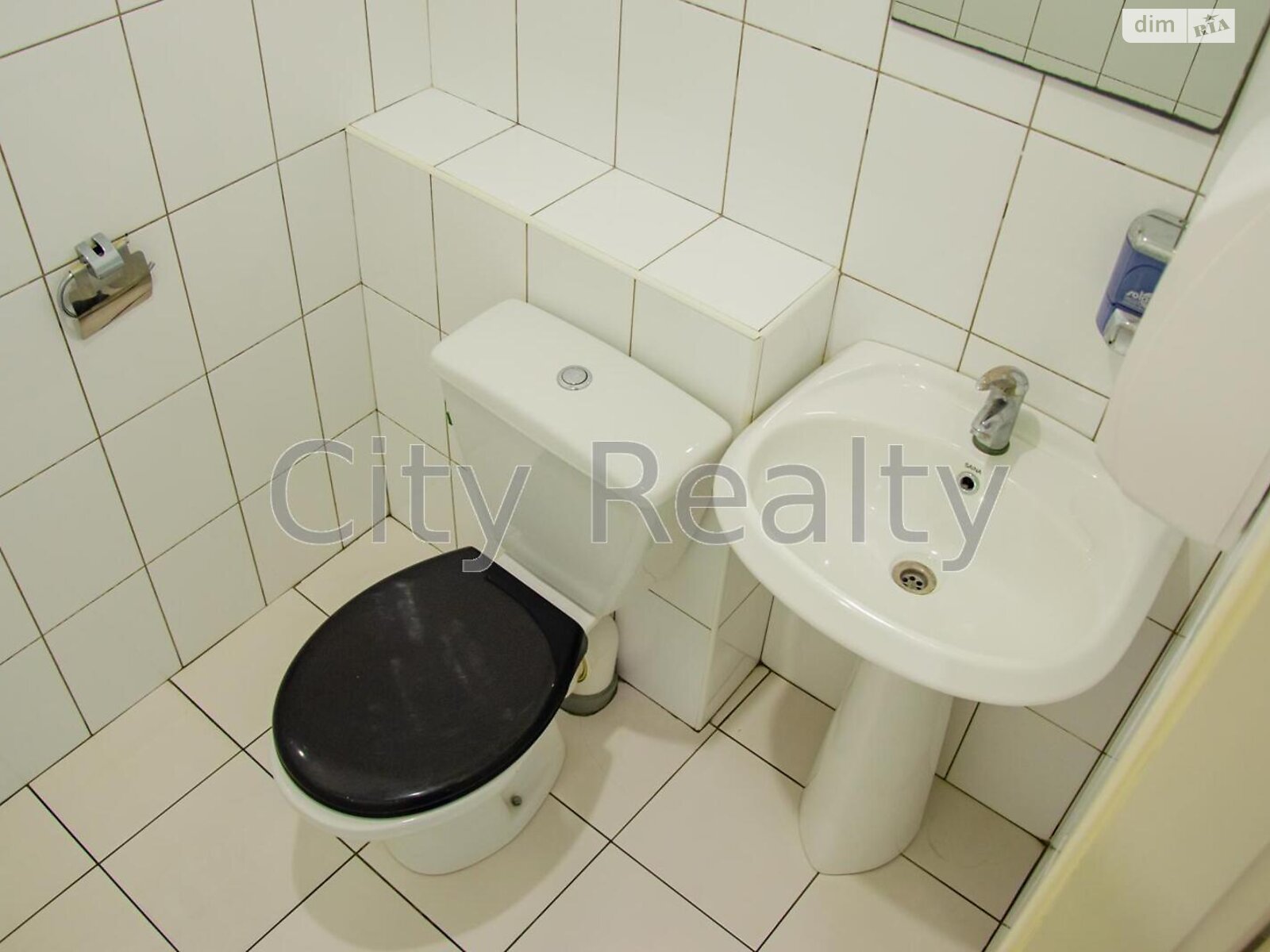 Аренда офисного помещения в Киеве, Николая Пимоненко улица 13, помещений - 5, этаж - 2 фото 1