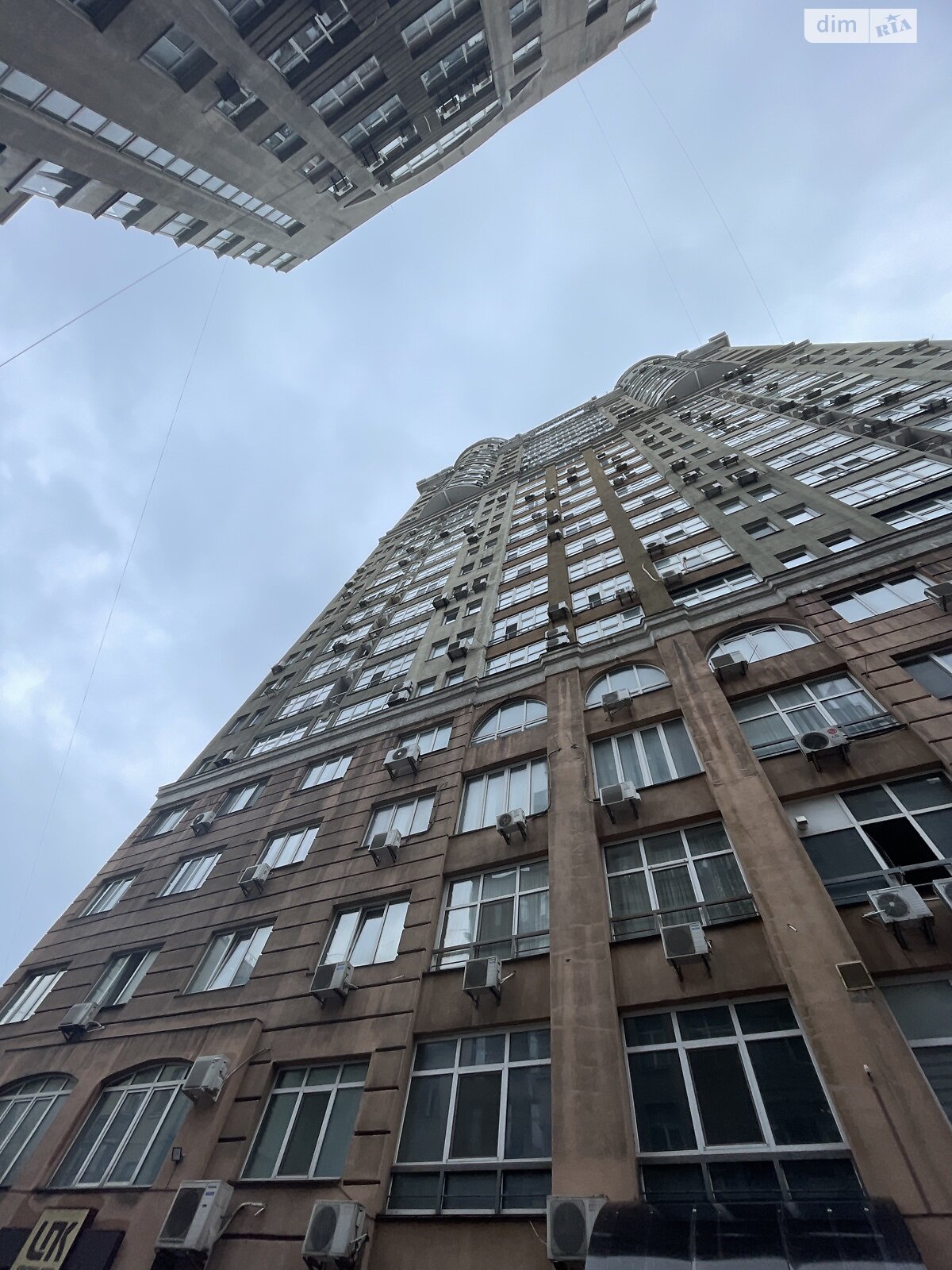 Аренда офисного помещения в Киеве, Саксаганского улица 121, помещений - 4, этаж - 27 фото 1 Аренда офисного помещения в Киеве, Саксаганского улица 121, помещений - 4, этаж - 27 фото 1