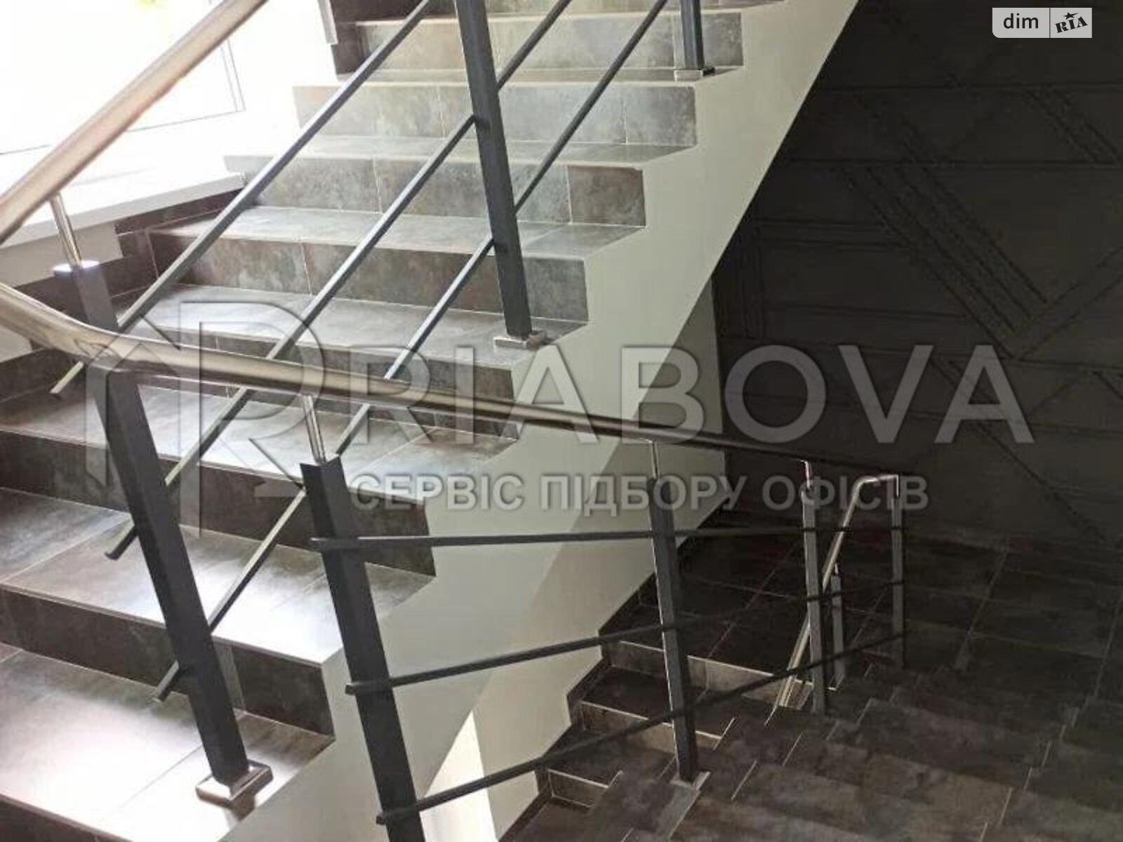 Аренда офисного помещения в Киеве, Щербакова улица, помещений - 1, этаж - 4 фото 1 Аренда офисного помещения в Киеве, Щербакова улица, помещений - 1, этаж - 4 фото 1