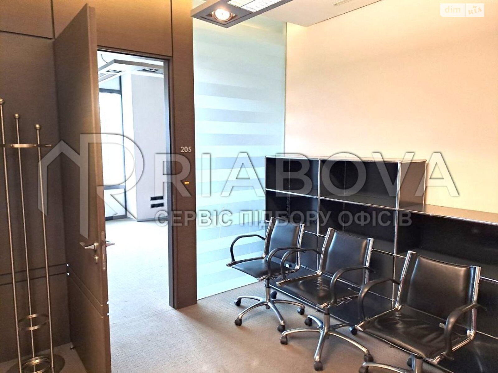 Аренда офисного помещения в Киеве, Студенческая улица, помещений - 3, этаж - 2 фото 1