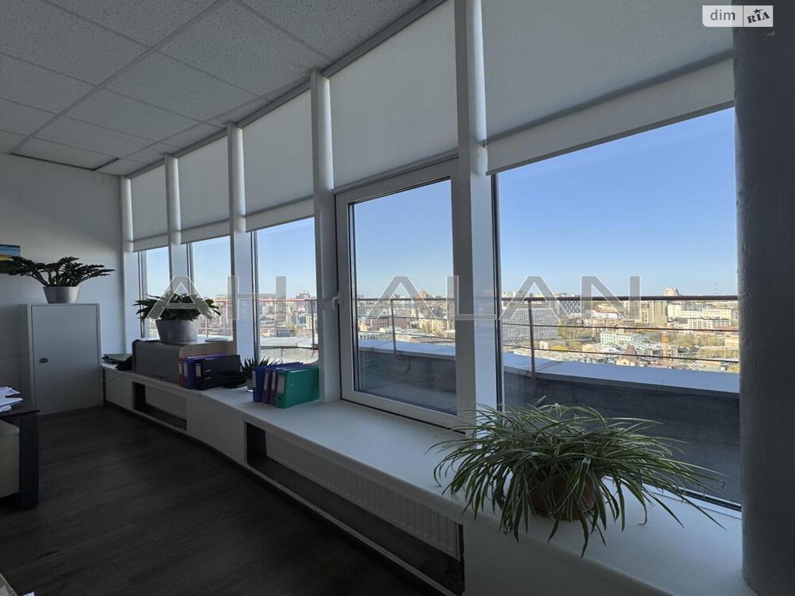 Оренда офісного приміщення в Києві, Тараса Шевченка бульвар 33Б, приміщень -, поверх - 24 фото 1