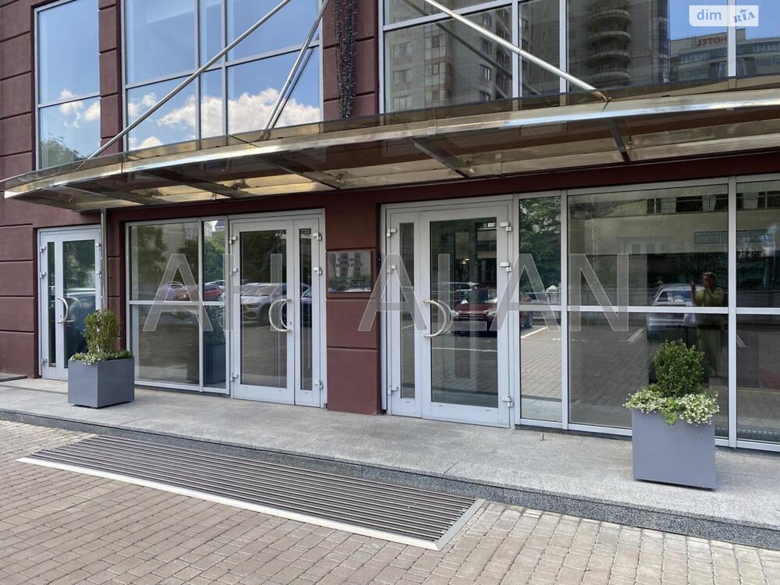 Оренда офісного приміщення в Києві, Тараса Шевченка бульвар 33Б, приміщень -, поверх - 24 фото 1