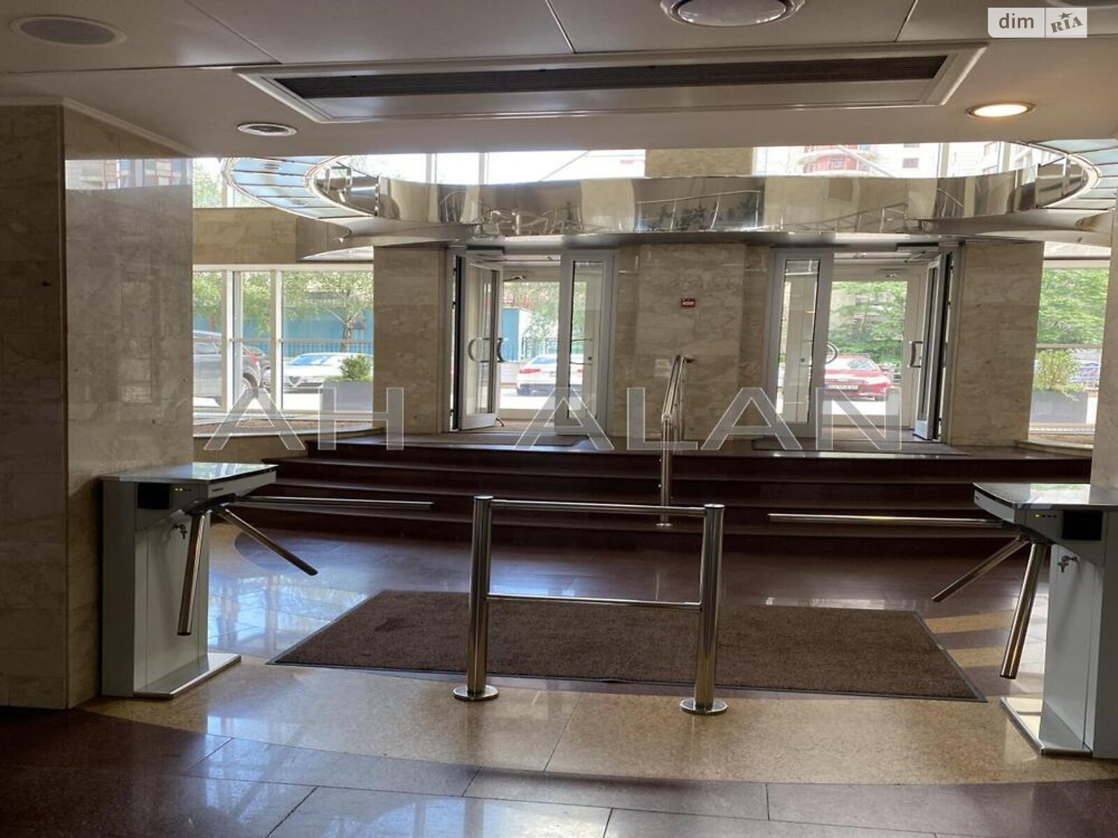 Оренда офісного приміщення в Києві, Тараса Шевченка бульвар 33Б, приміщень -, поверх - 24 фото 1