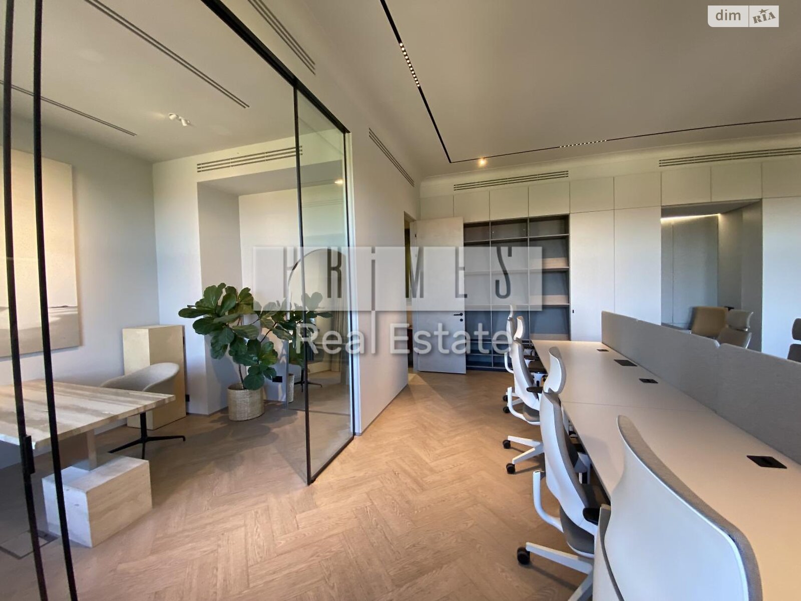 Аренда офисного помещения в Киеве, Терещенковская улица 13, помещений - 2, этаж - 6 фото 1
