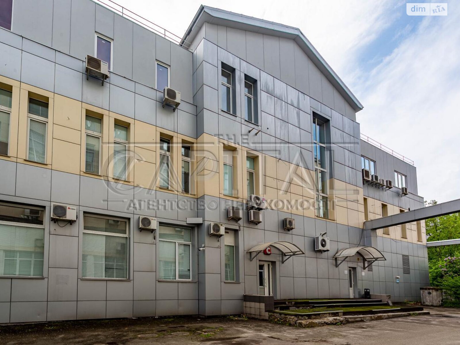 Аренда офисного помещения в Киеве, Василия Макуха улица 1, помещений - 40, этаж - 1 фото 1 Аренда офисного помещения в Киеве, Василия Макуха улица 1, помещений - 40, этаж - 1 фото 1