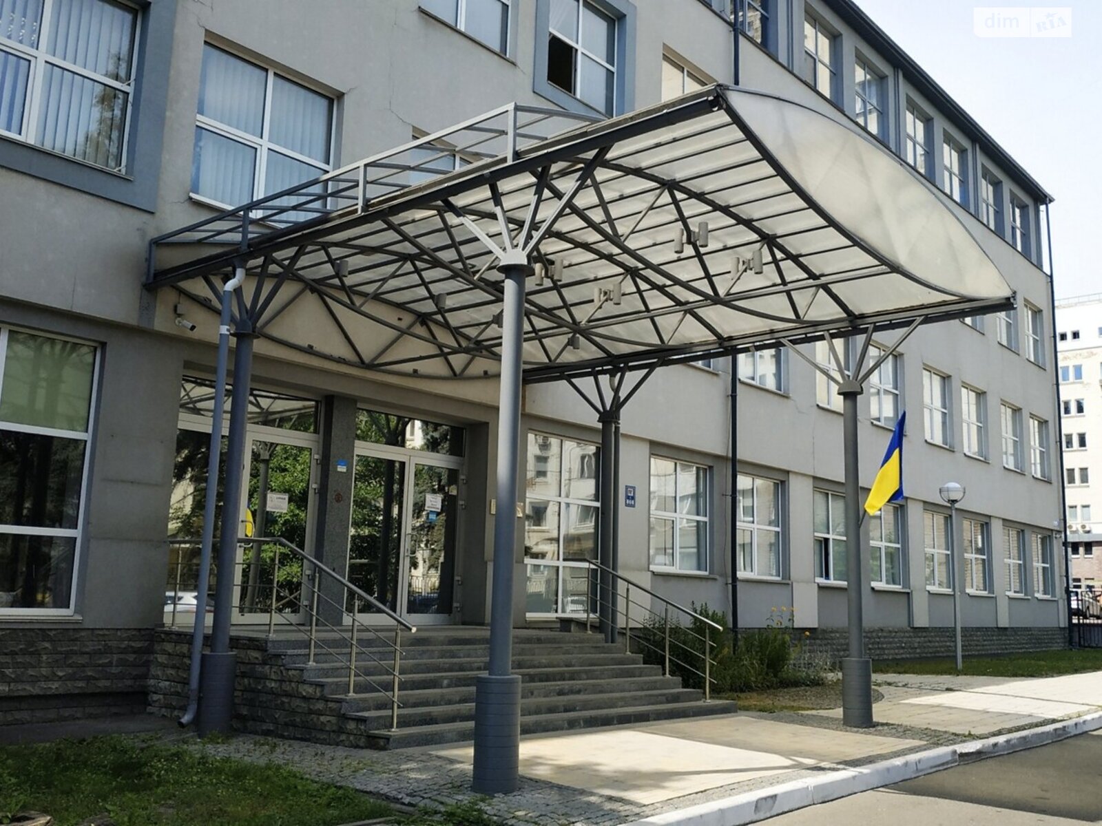 Аренда офисного помещения в Киеве, Юрия Ильенко улица, помещений - 1, этаж - 1 фото 1