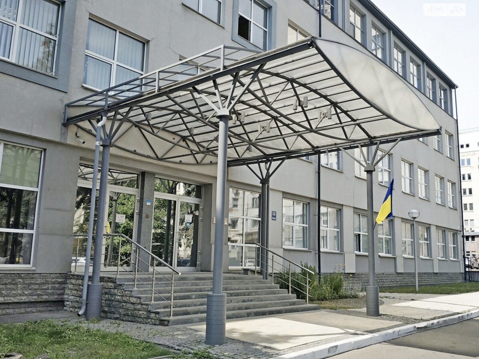 Оренда офісного приміщення в Києві, Юрія Іллєнка вулиця, приміщень - 3, поверх - 2 фото 1 Оренда офісного приміщення в Києві, Юрія Іллєнка вулиця, приміщень - 3, поверх - 2 фото 1
