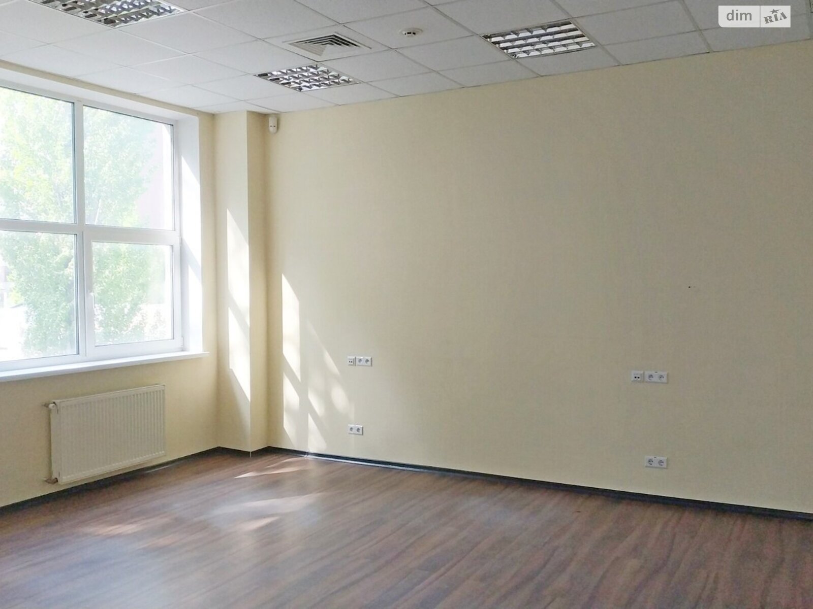 Оренда офісного приміщення в Києві, Юрія Іллєнка вулиця, приміщень - 3, поверх - 2 фото 1 Оренда офісного приміщення в Києві, Юрія Іллєнка вулиця, приміщень - 3, поверх - 2 фото 1