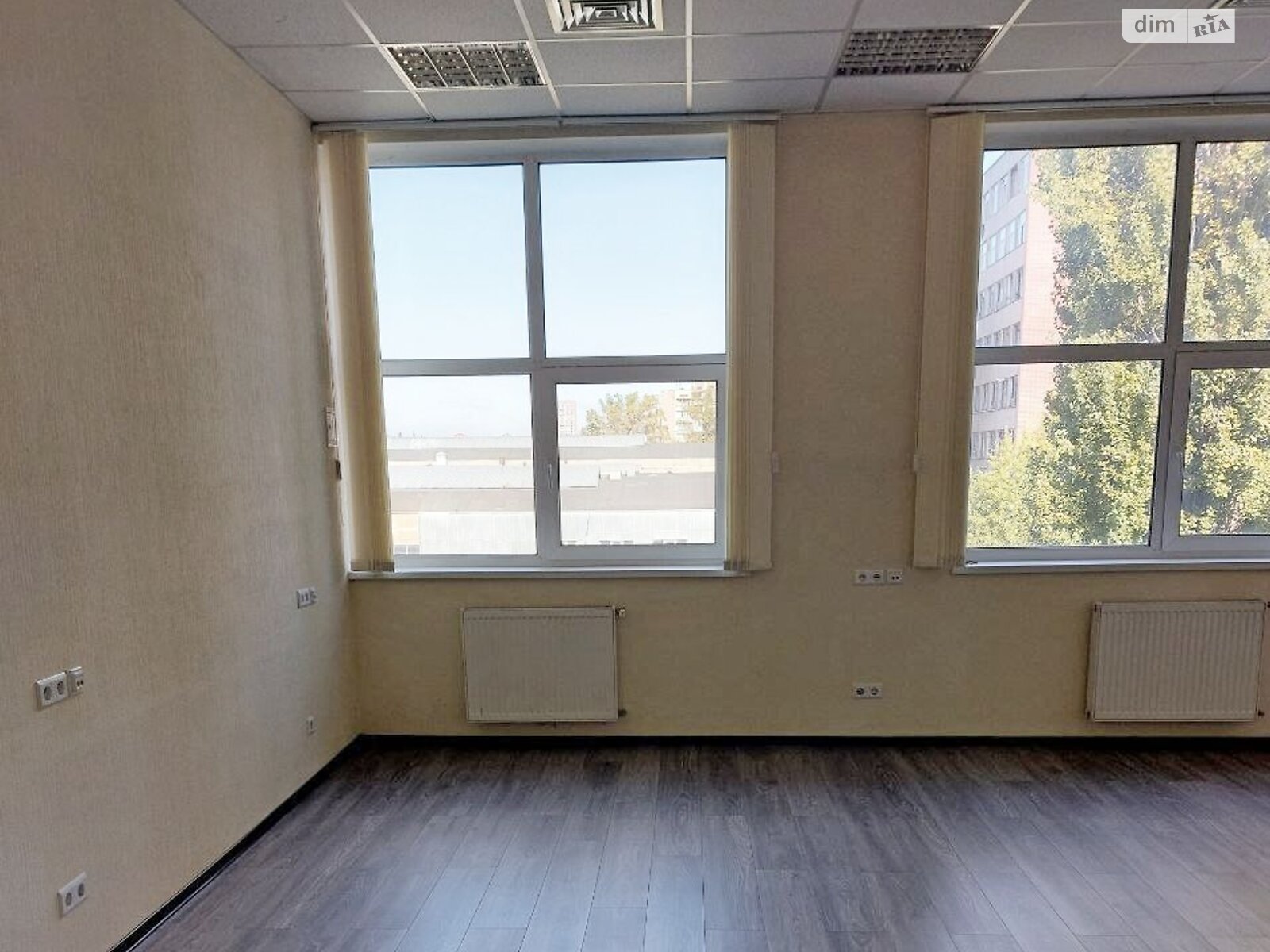 Оренда офісного приміщення в Києві, Юрія Іллєнка вулиця, приміщень - 2, поверх - 4 фото 1 Оренда офісного приміщення в Києві, Юрія Іллєнка вулиця, приміщень - 2, поверх - 4 фото 1