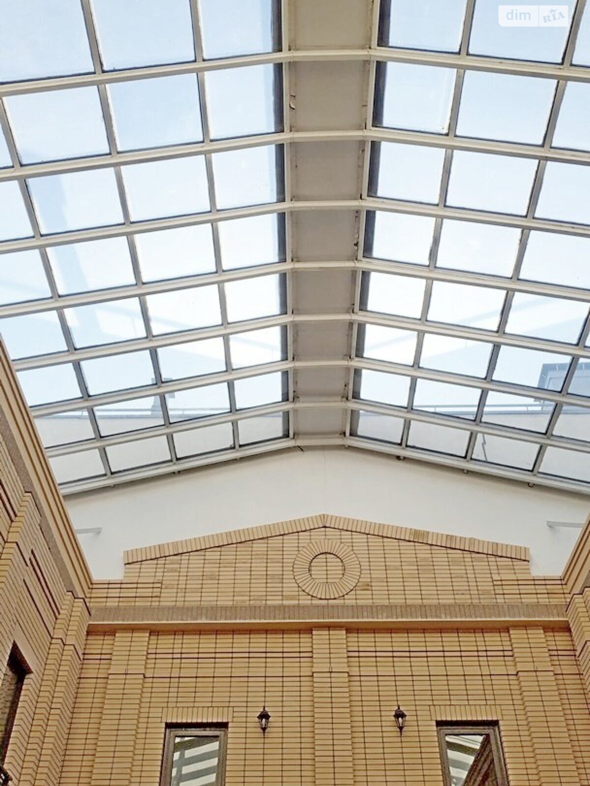 Оренда офісного приміщення в Києві, Юрія Іллєнка вулиця, приміщень - 1, поверх - 4 фото 1 Оренда офісного приміщення в Києві, Юрія Іллєнка вулиця, приміщень - 1, поверх - 4 фото 1