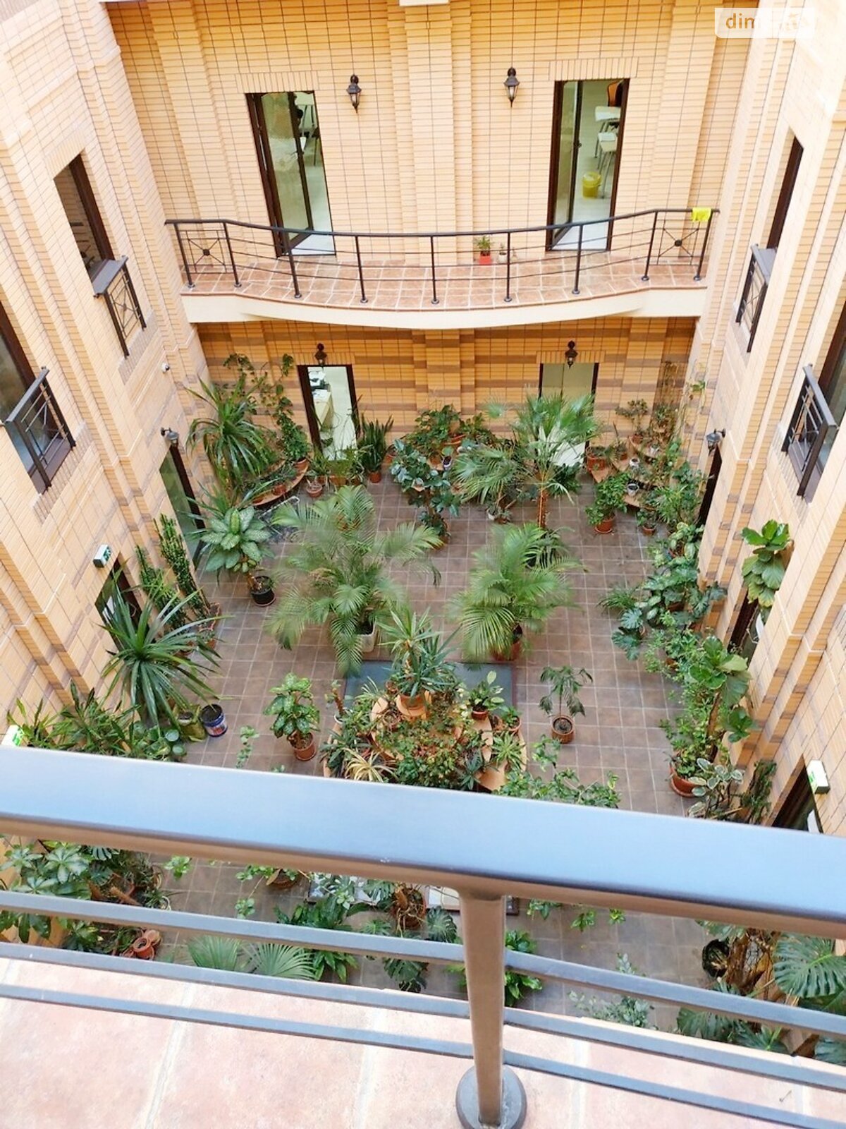 Оренда офісного приміщення в Києві, Юрія Іллєнка вулиця, приміщень - 1, поверх - 4 фото 1 Оренда офісного приміщення в Києві, Юрія Іллєнка вулиця, приміщень - 1, поверх - 4 фото 1