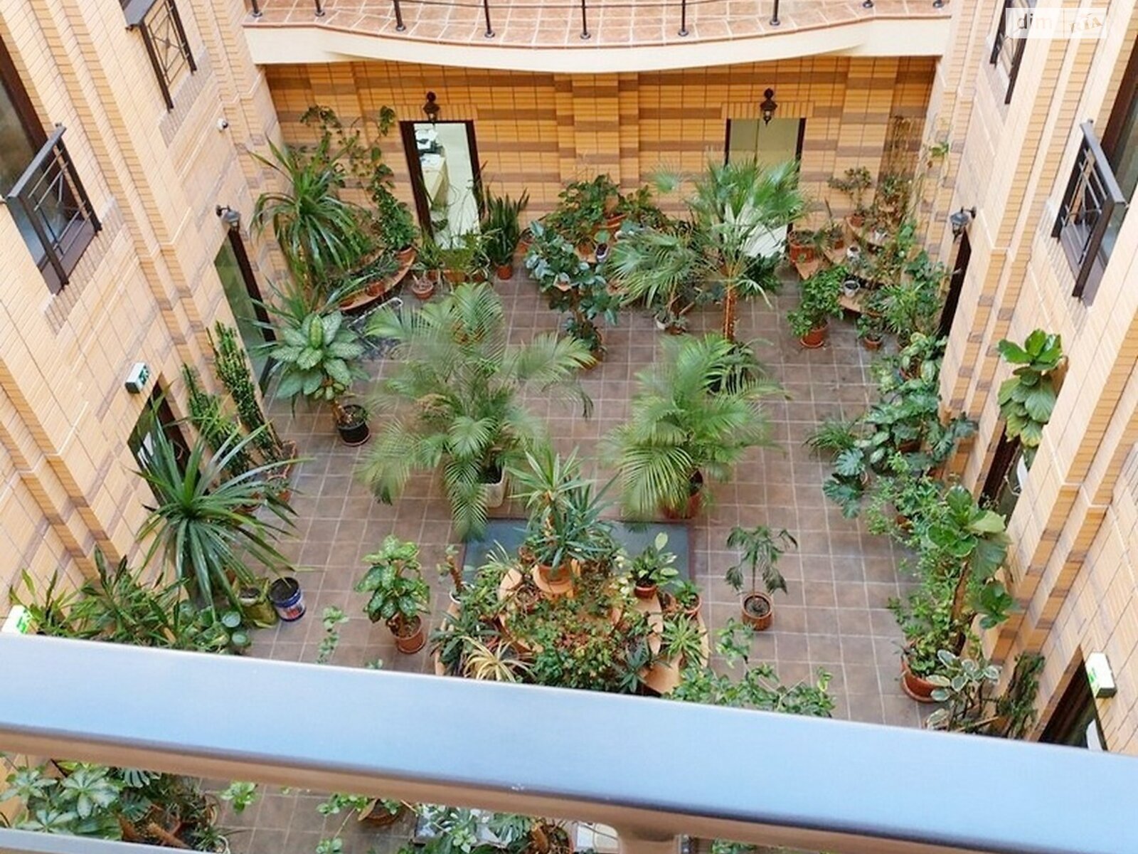 Оренда офісного приміщення в Києві, Юрія Іллєнка вулиця, приміщень - 2, поверх - 4 фото 1 Оренда офісного приміщення в Києві, Юрія Іллєнка вулиця, приміщень - 2, поверх - 4 фото 1