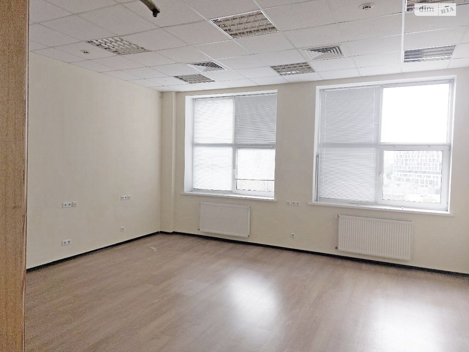 Оренда офісного приміщення в Києві, Юрія Іллєнка вулиця, приміщень - 2, поверх - 4 фото 1