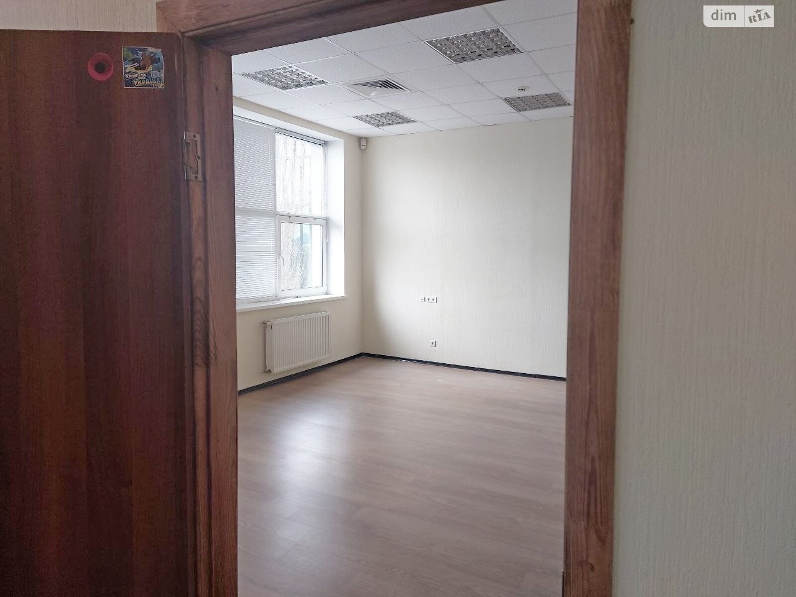 Оренда офісного приміщення в Києві, Юрія Іллєнка вулиця, приміщень - 2, поверх - 4 фото 1 Оренда офісного приміщення в Києві, Юрія Іллєнка вулиця, приміщень - 2, поверх - 4 фото 1