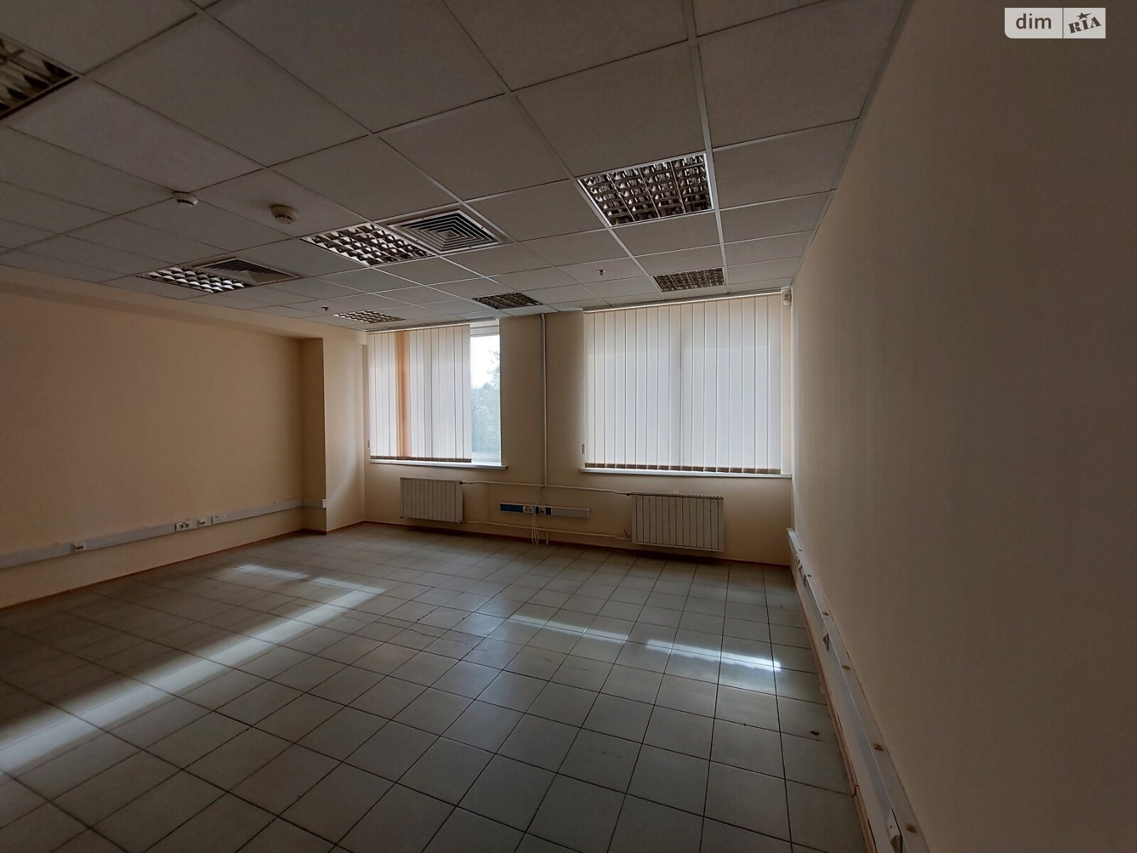 Аренда офисного помещения в Киеве, Борщаговская улица 154А, помещений - 1, этаж - 2 фото 1