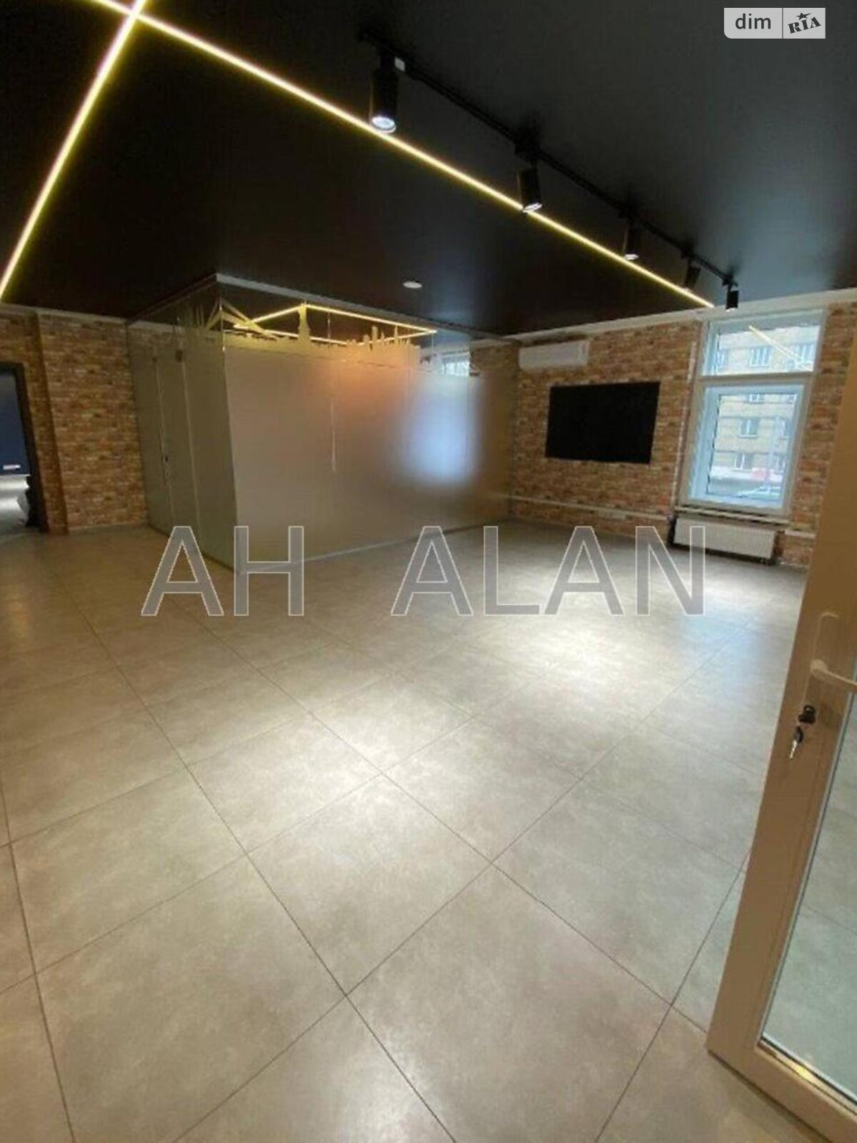 Аренда офисного помещения в Киеве, Борщаговская улица 206, помещений -, этаж - 2 фото 1
