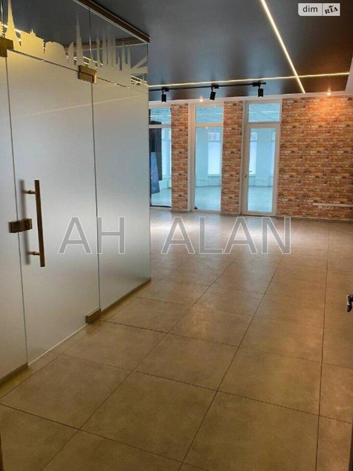 Аренда офисного помещения в Киеве, Борщаговская улица 206, помещений -, этаж - 2 фото 1