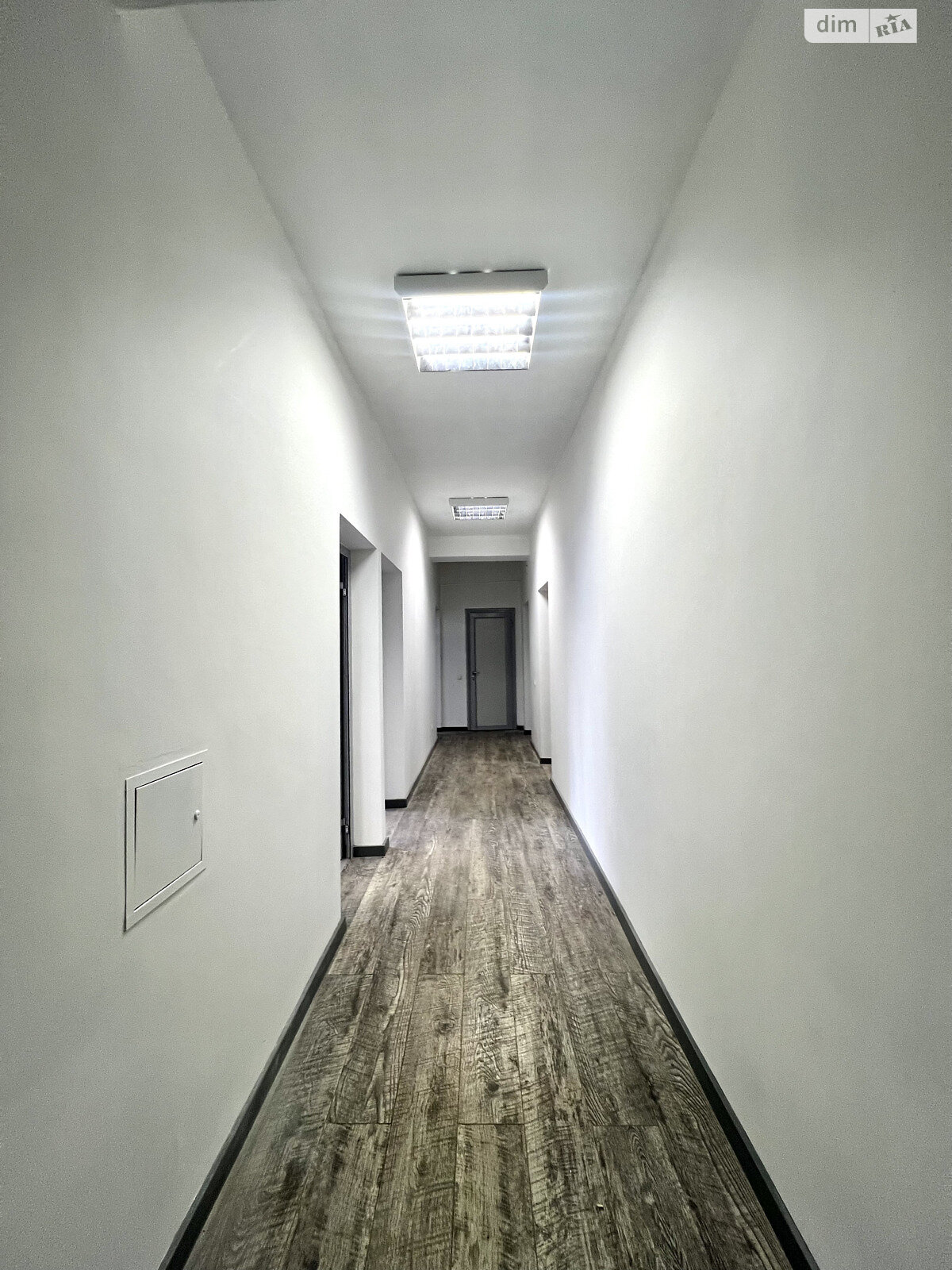 Аренда офисного помещения в Киеве, Александра Конисского (Тургеневская) улица 52/58, помещений - 4, этаж - 1 фото 1 Аренда офисного помещения в Киеве, Александра Конисского (Тургеневская) улица 52/58, помещений - 4, этаж - 1 фото 1