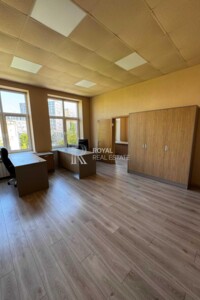 Аренда офисного помещения в Киеве, Александра Конисского (Тургеневская) улица 82, помещений - 12, этаж - 5 фото 2 Аренда офисного помещения в Киеве, Александра Конисского (Тургеневская) улица 82, помещений - 12, этаж - 5 фото 2