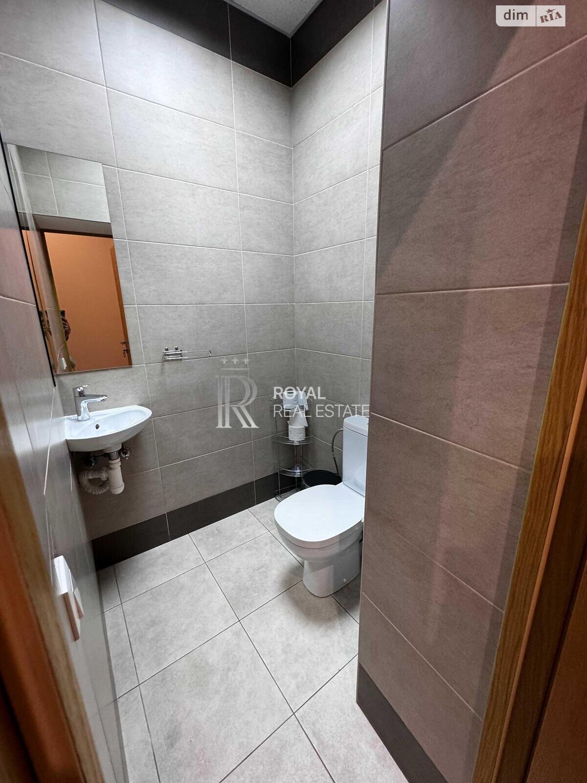 Аренда офисного помещения в Киеве, Александра Конисского (Тургеневская) улица 82, помещений - 12, этаж - 5 фото 1 Аренда офисного помещения в Киеве, Александра Конисского (Тургеневская) улица 82, помещений - 12, этаж - 5 фото 1