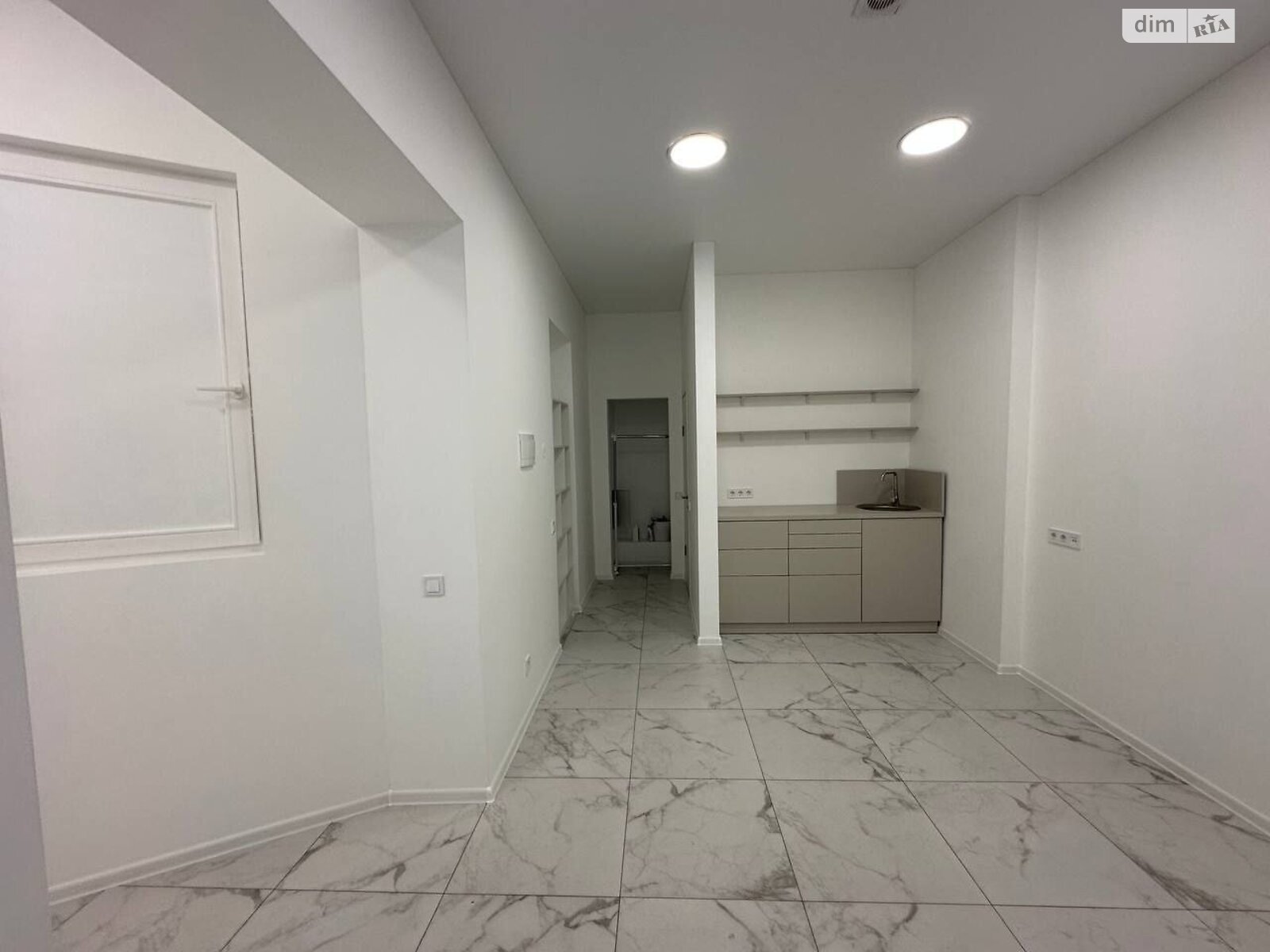 Аренда офисного помещения в Киеве, Дмитриевская улица 9-11, помещений -, этаж - 1 фото 1 Аренда офисного помещения в Киеве, Дмитриевская улица 9-11, помещений -, этаж - 1 фото 1