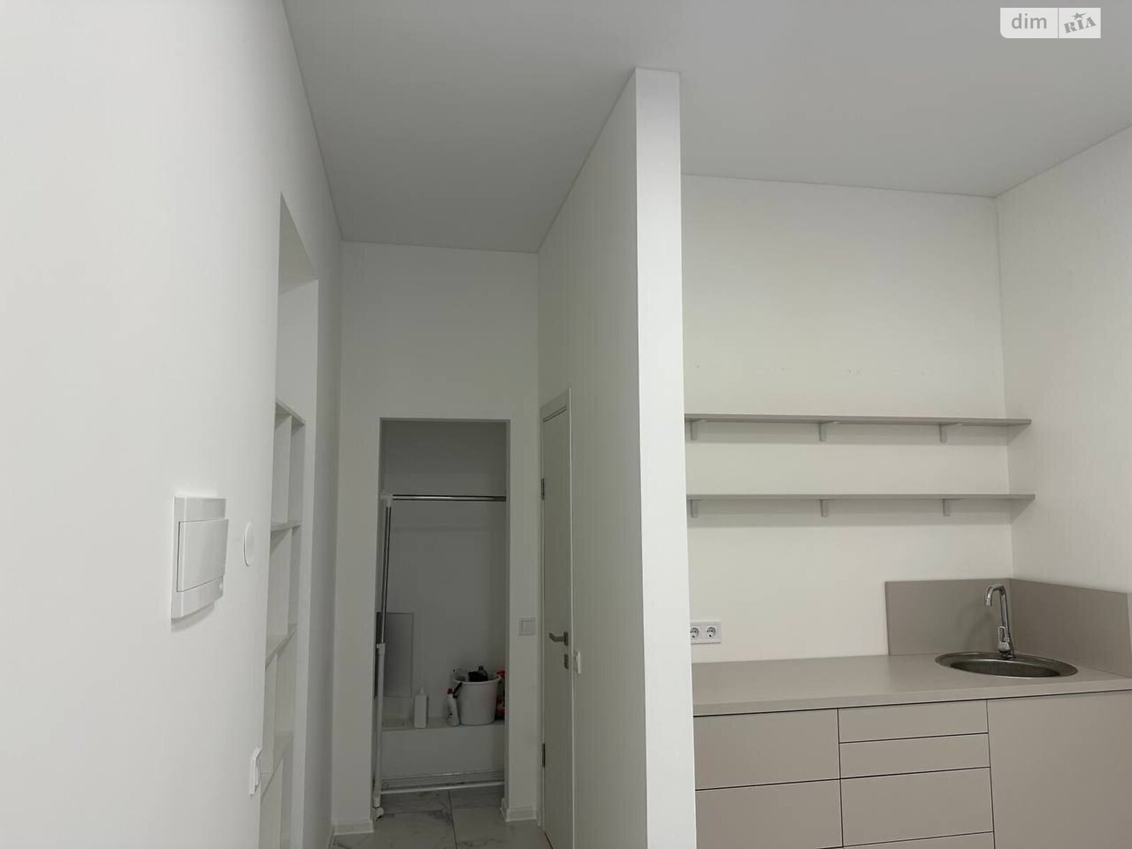 Аренда офисного помещения в Киеве, Дмитриевская улица 9-11, помещений -, этаж - 1 фото 1 Аренда офисного помещения в Киеве, Дмитриевская улица 9-11, помещений -, этаж - 1 фото 1