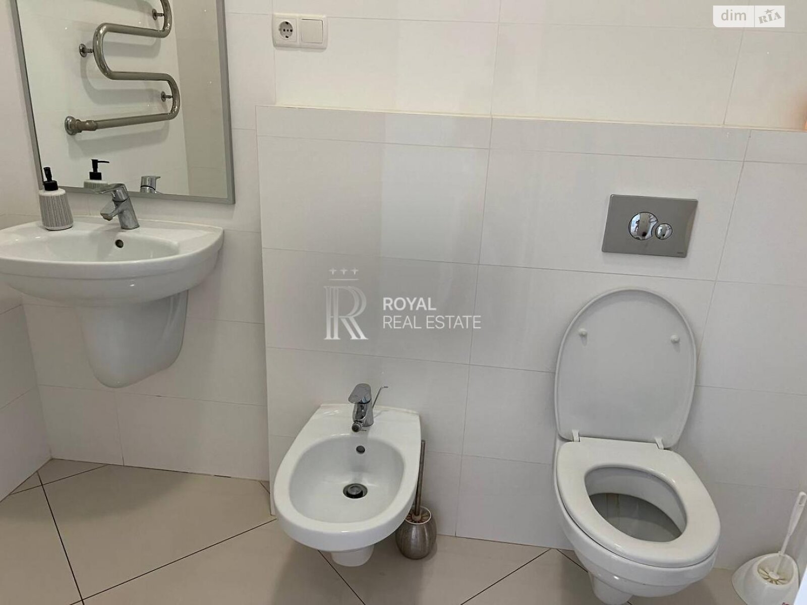 Аренда офисного помещения в Киеве, Павловская улица, помещений - 4, этаж - 11 фото 1 Аренда офисного помещения в Киеве, Павловская улица, помещений - 4, этаж - 11 фото 1