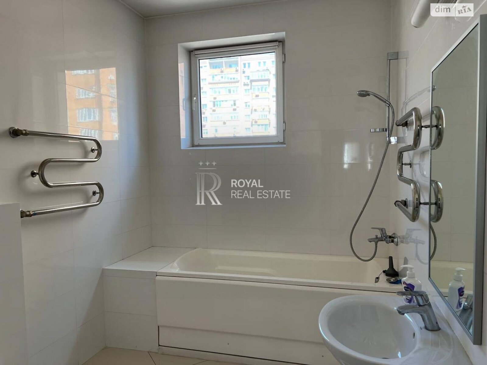 Аренда офисного помещения в Киеве, Павловская улица 26/41, помещений - 1, этаж - 11 фото 1 Аренда офисного помещения в Киеве, Павловская улица 26/41, помещений - 1, этаж - 11 фото 1