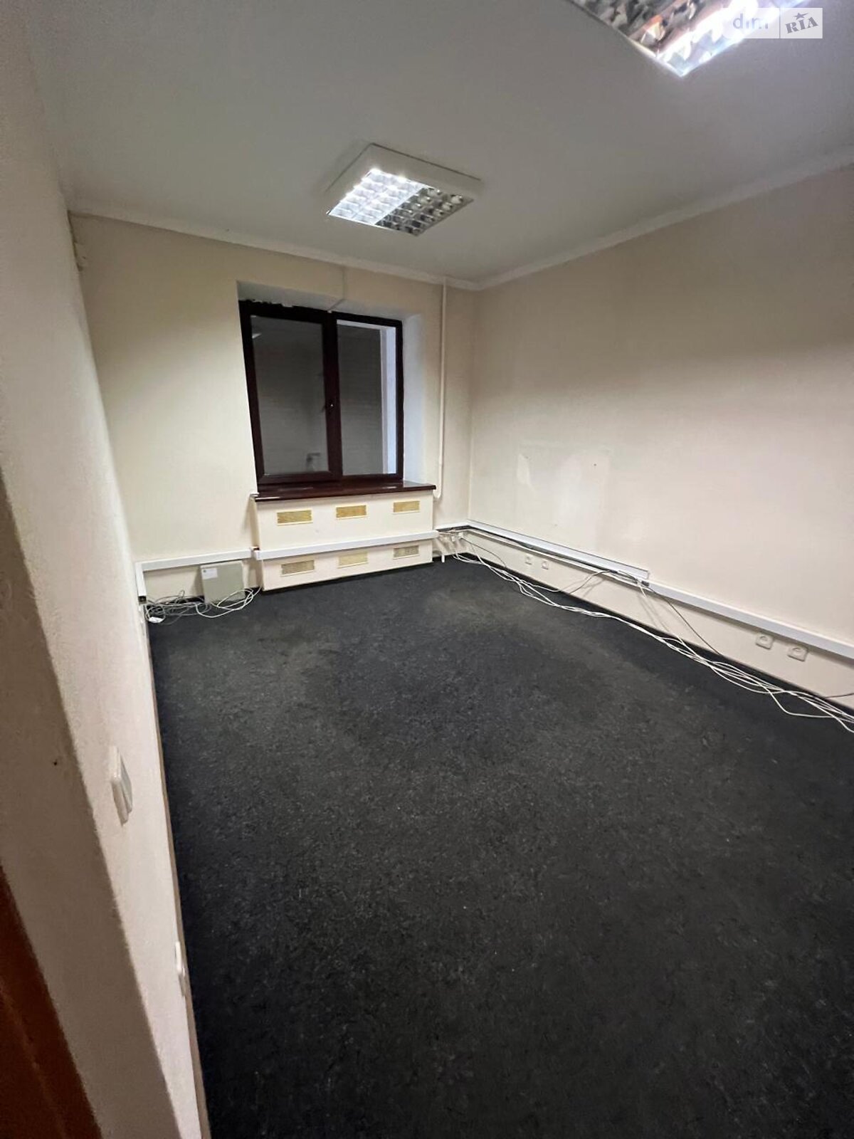 Аренда офисного помещения в Киеве, Сечевых Стрельцов (Артема) улица 59А, помещений - 3, этаж - 1 фото 1