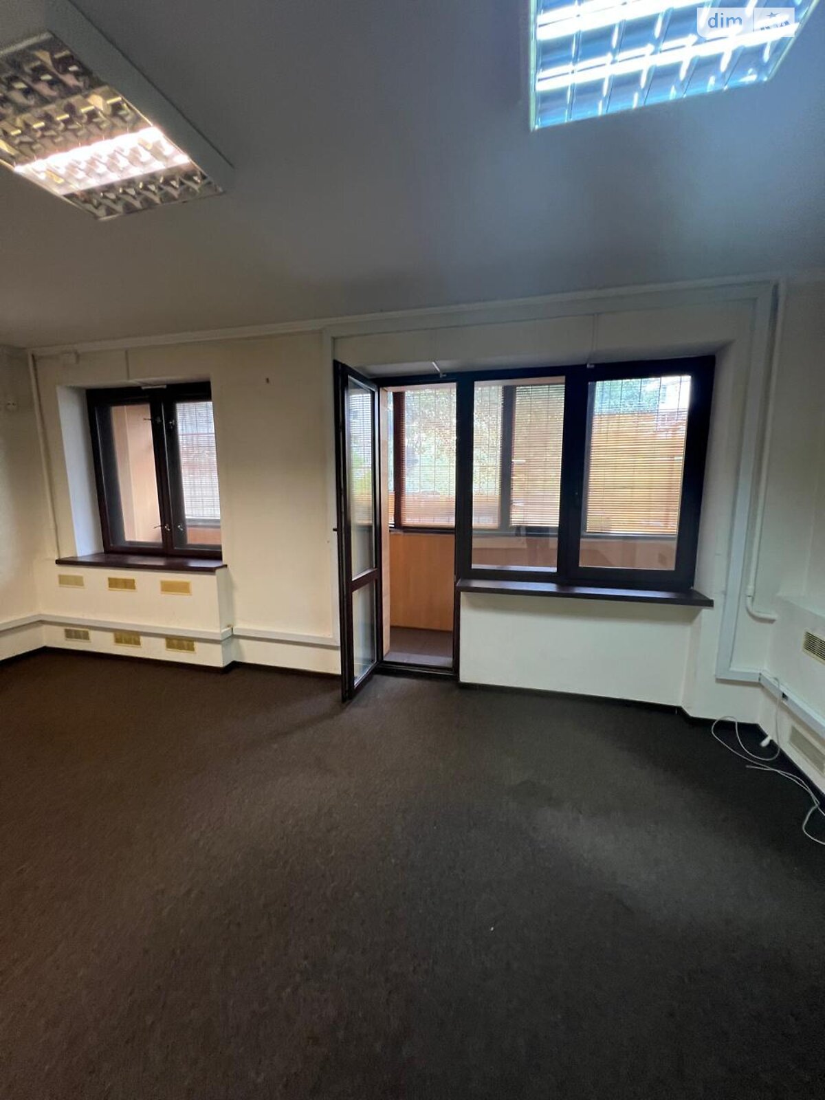 Аренда офисного помещения в Киеве, Сечевых Стрельцов (Артема) улица 59А, помещений - 3, этаж - 1 фото 1