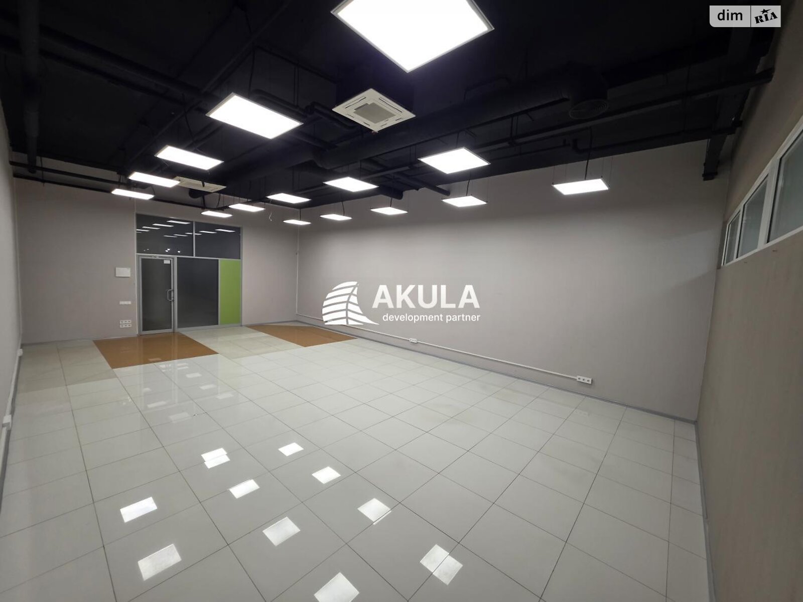 Аренда офисного помещения в Киеве, Борщаговская улица, помещений - 1, этаж - 4 фото 1