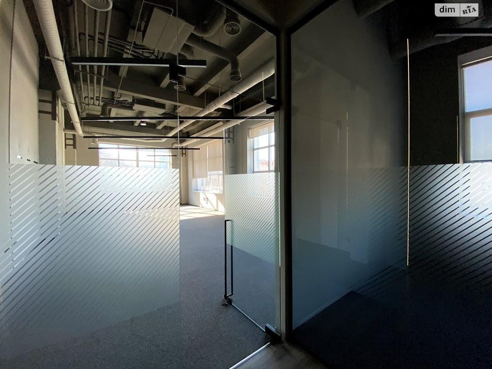 Аренда офисного помещения в Киеве, Николая Кравченко улица 2/1, помещений - 12, этаж - 4 фото 1 Аренда офисного помещения в Киеве, Николая Кравченко улица 2/1, помещений - 12, этаж - 4 фото 1