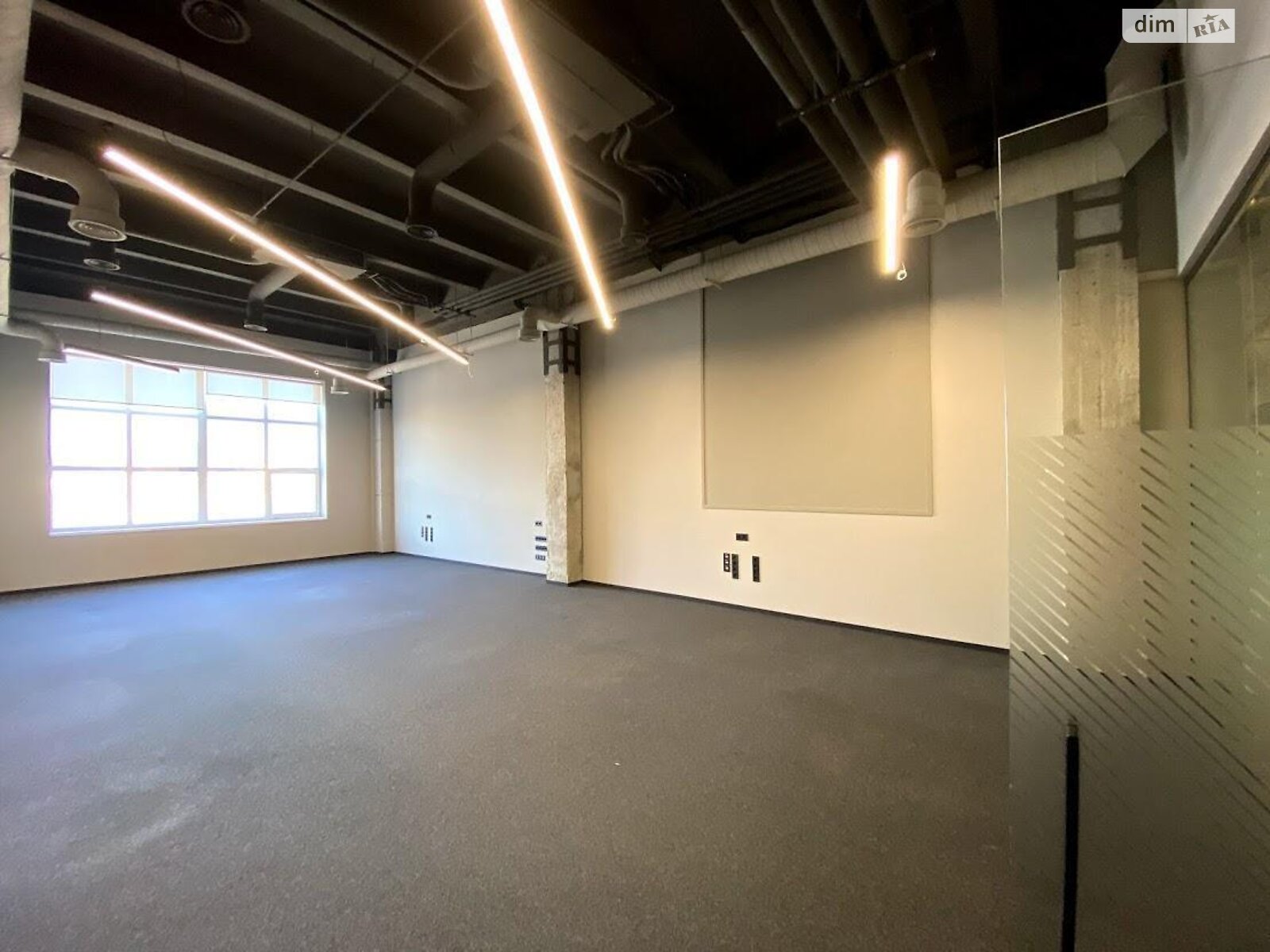Аренда офисного помещения в Киеве, Николая Кравченко улица 2/1, помещений - 12, этаж - 4 фото 1 Аренда офисного помещения в Киеве, Николая Кравченко улица 2/1, помещений - 12, этаж - 4 фото 1