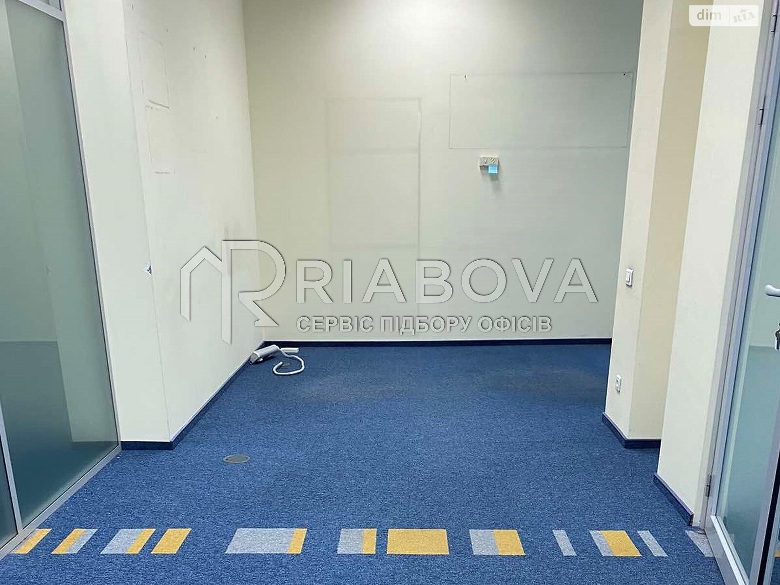 Аренда офисного помещения в Киеве, Соломянская площадь, помещений -, этаж - 2 фото 1