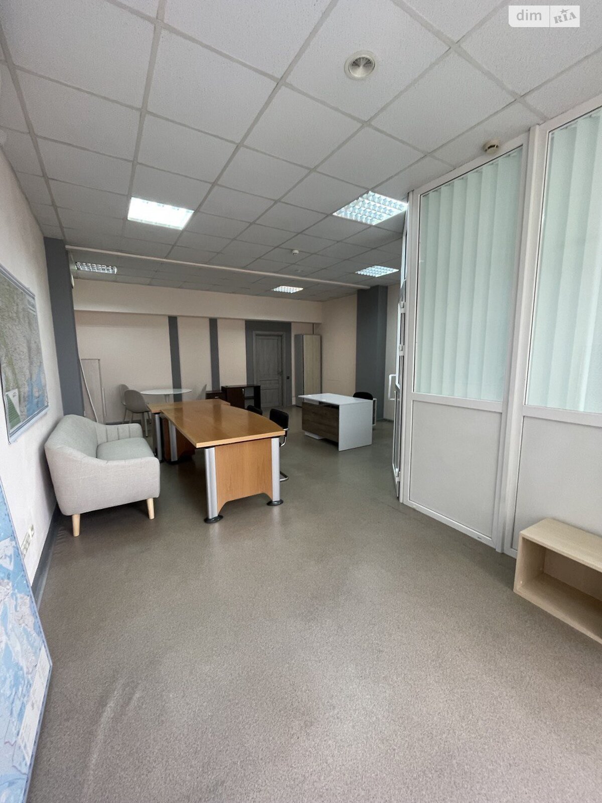 Аренда офисного помещения в Киеве, Митрополита Василия Липковского (Урицкого) улица 45, помещений - 2, этаж - 3 фото 1