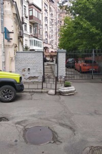 Аренда офисного помещения в Киеве, Малоподвальная улица, помещений - 1, этаж - 1 фото 2