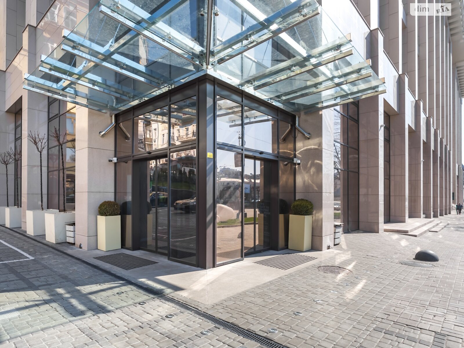 Аренда офисного помещения в Киеве, Независимости майдан 2, помещений -, этаж - 1 фото 1