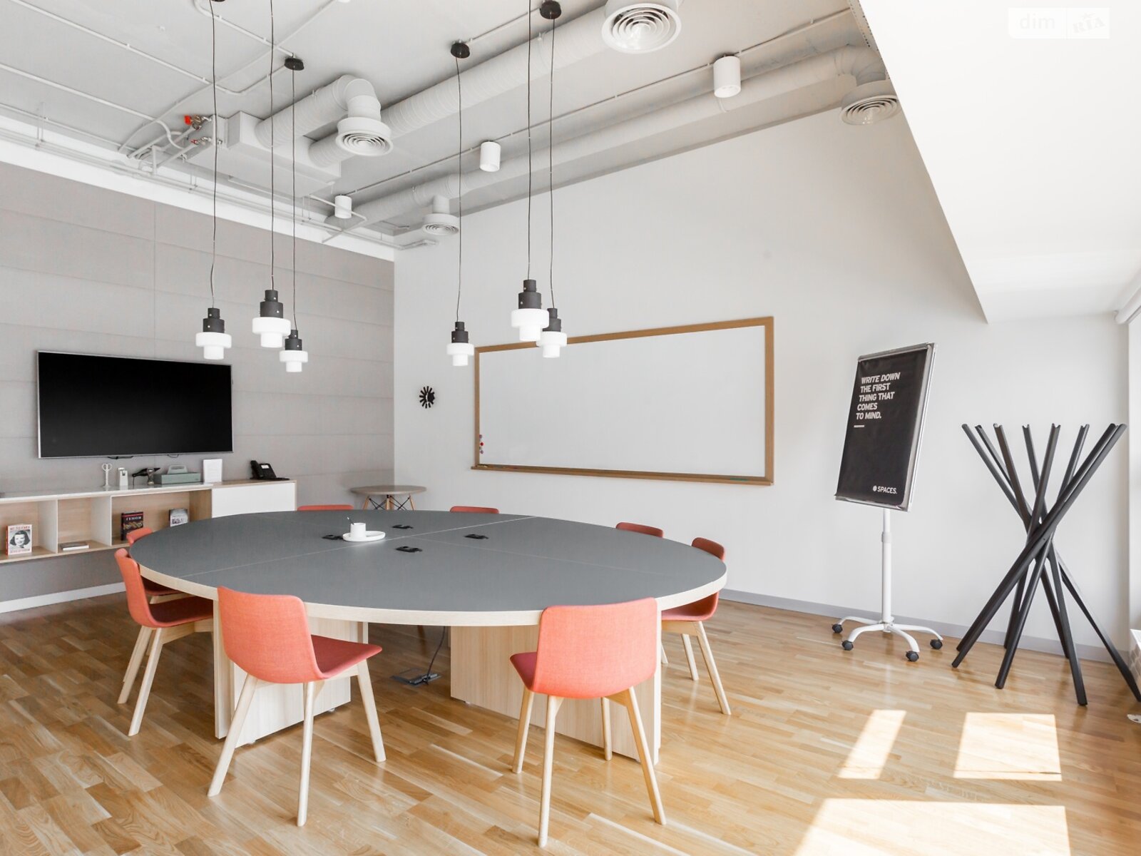 Аренда офисного помещения в Киеве, Независимости майдан 2, помещений -, этаж - 1 фото 1