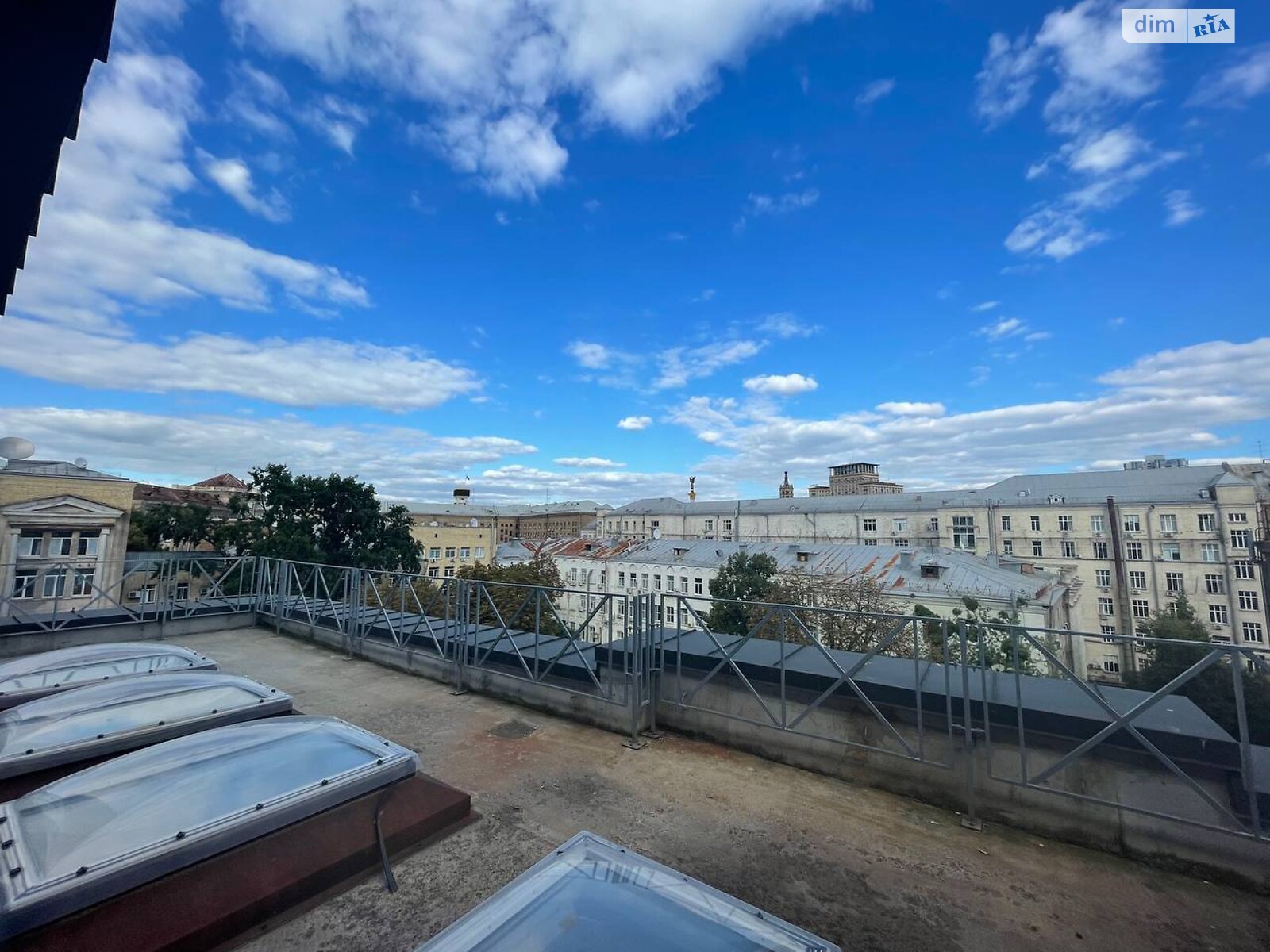 Аренда офисного помещения в Киеве, Прорезная улица 8, помещений - 1, этаж - 5 фото 1 Аренда офисного помещения в Киеве, Прорезная улица 8, помещений - 1, этаж - 5 фото 1