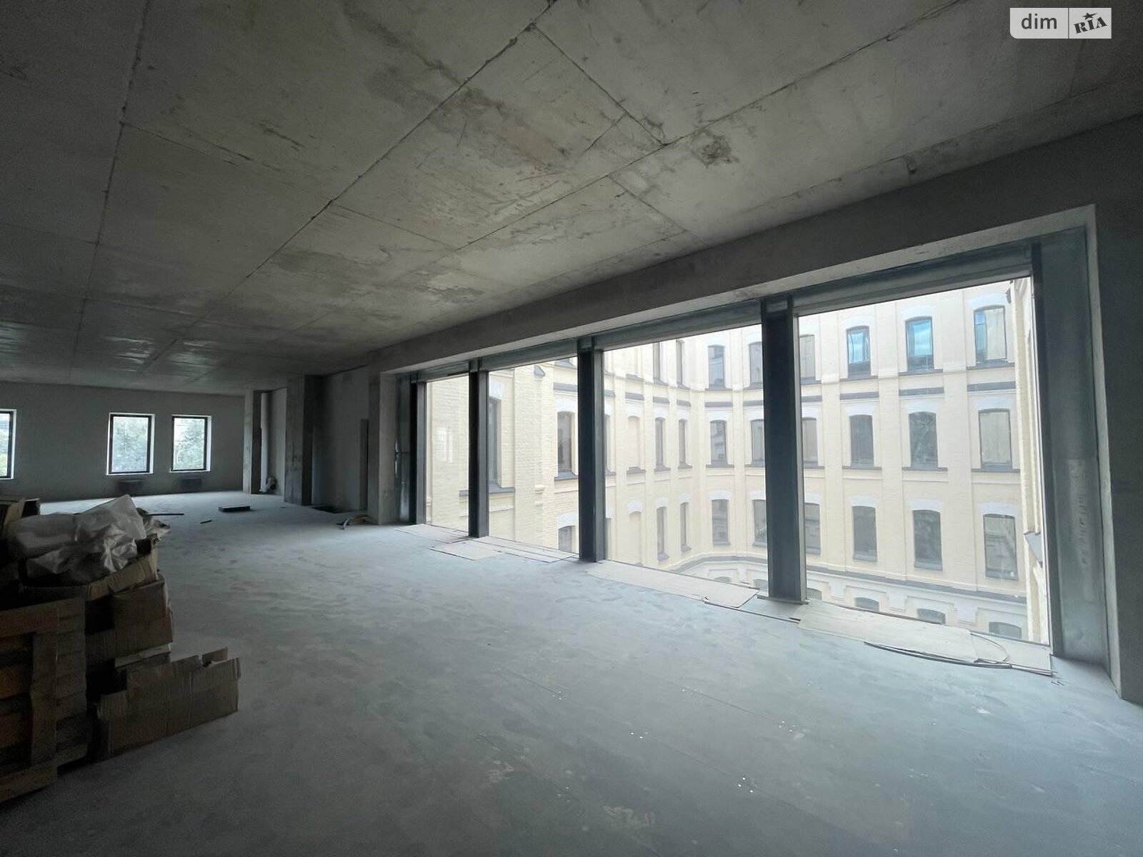 Аренда офисного помещения в Киеве, Прорезная улица 8, помещений - 3, этаж - 5 фото 1 Аренда офисного помещения в Киеве, Прорезная улица 8, помещений - 3, этаж - 5 фото 1
