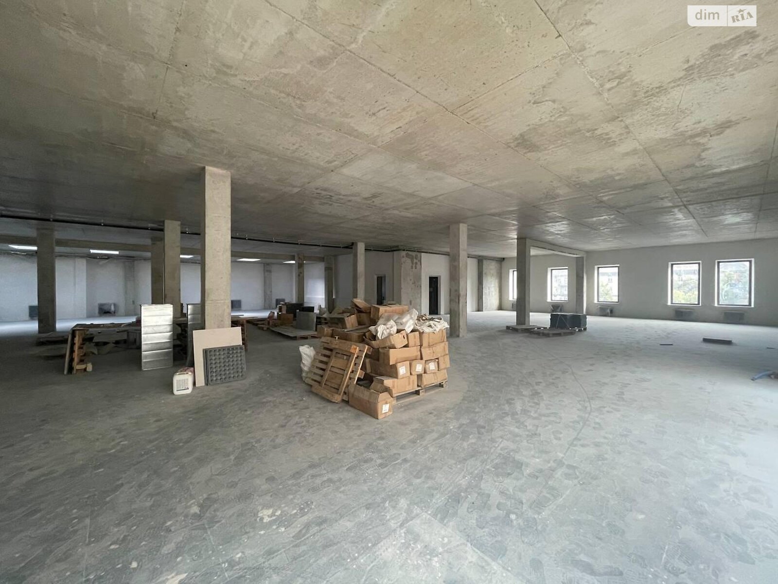 Аренда офисного помещения в Киеве, Прорезная улица 8, помещений - 3, этаж - 5 фото 1 Аренда офисного помещения в Киеве, Прорезная улица 8, помещений - 3, этаж - 5 фото 1